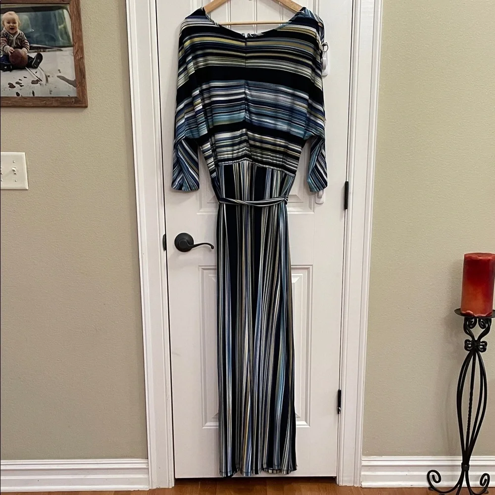 Striped Jumpsuit with Tie Waist and Open Grommet Sleeve Size XL